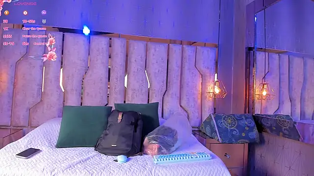 Snapshot of barbara_cambels chatting on 03-10-25, 07:18 barbara cambels online show from 03-10-25, 07:18