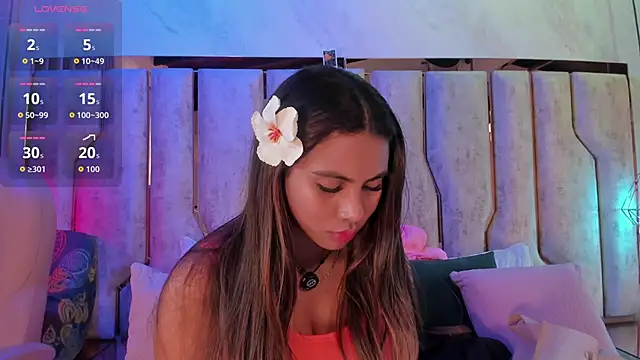 Snapshot of barbara_cambels chatting on 10-20-25, 07:14 barbara cambels online show from 10-20-25, 07:14