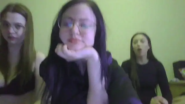 German Eva online show from 03-03-25, 10:06