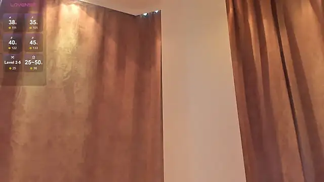 NaokoStifel online show from 02-17-25, 05:36