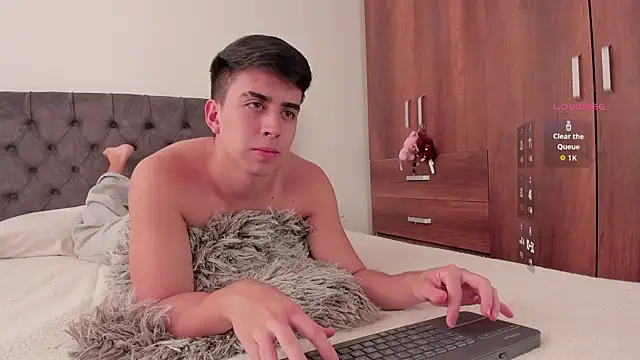 jordanmuskk online show from 11-18-25, 04:11