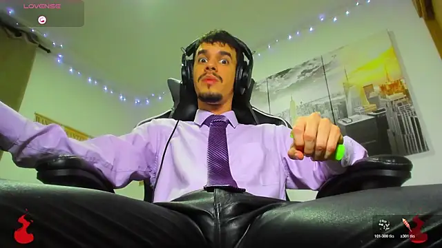 BRAYHAMBROWN online show from 10-29-25, 05:42