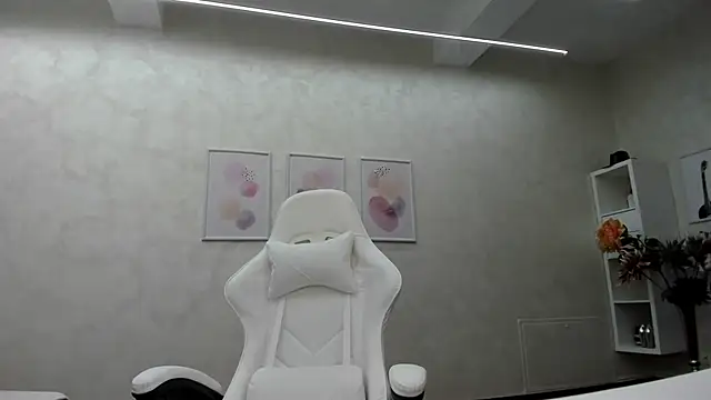 patriciakeys online show from 01-07-25, 10:01