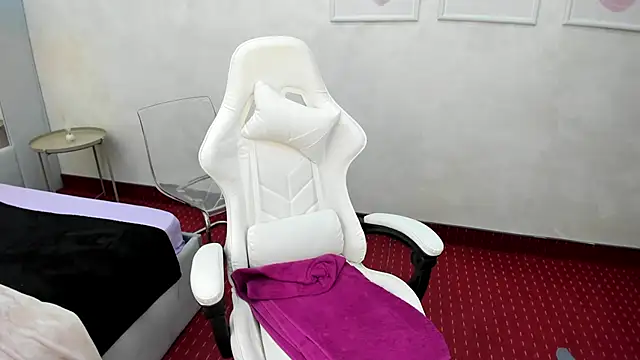 patriciakeys online show from 02-25-25, 06:36