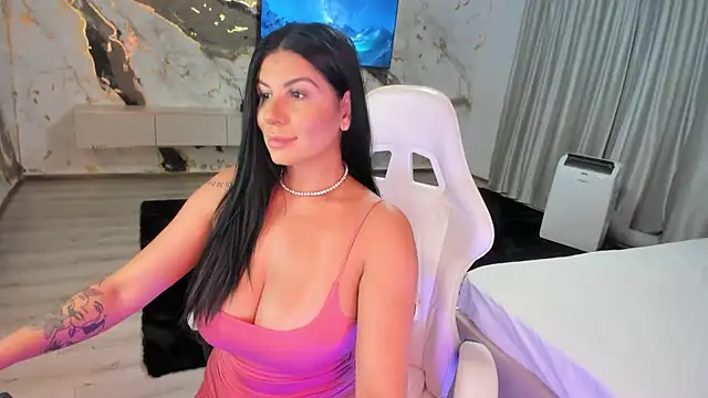 patriciakeys online show from 07-10-26, 02:16
