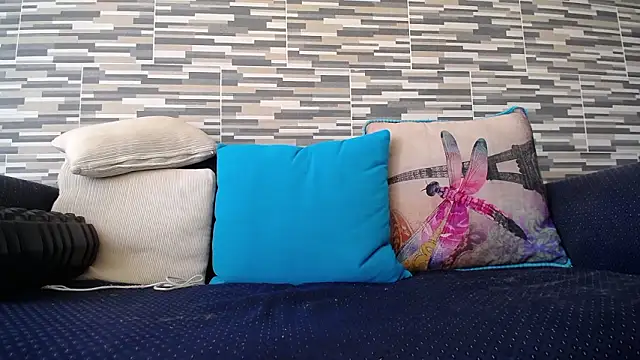 Snapshot of VioletaGomezCo chatting on 01-19-26, 03:16 VioletaGomezCo online show from 01-19-26, 03:16