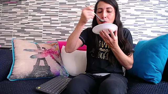VioletaGomezCo online show from 05-27-26, 03:09