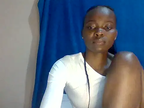 sweet love00 online show from 03-02-26, 05:19