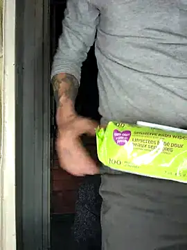 Snapshot of L0ST_BOi chatting on 12-26-24, 03:59 L0ST BOi online show from 12-26-24, 03:59