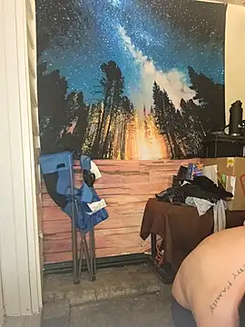 Snapshot of L0ST_BOi chatting on 01-21-25, 03:04 L0ST BOi online show from 01-21-25, 03:04