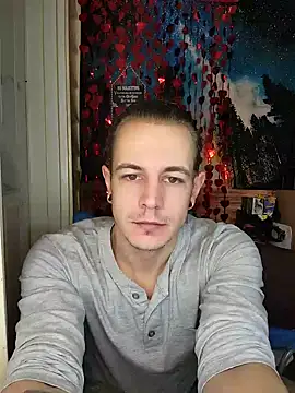 Snapshot of L0ST_BOi chatting on 02-08-25, 11:02 L0ST BOi online show from 02-08-25, 11:02