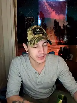 Snapshot of L0ST_BOi chatting on 02-09-25, 01:35 L0ST BOi online show from 02-09-25, 01:35