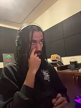 hotcamboy420 online show from 12-19-25, 04:08