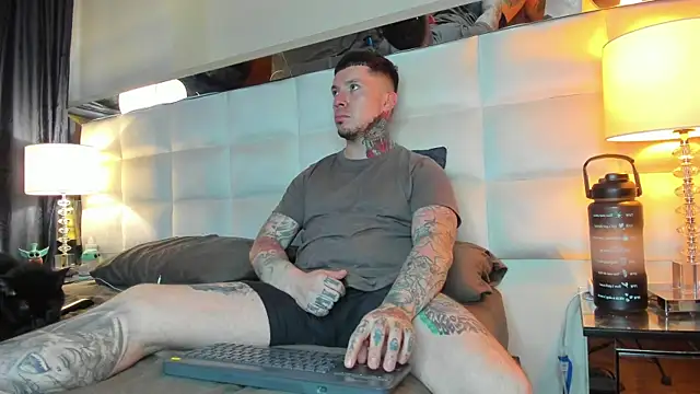 Adam tatto online show from 09-22-25, 10:34