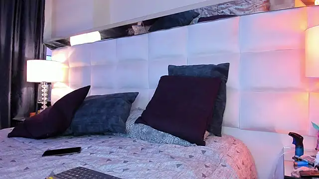 Adam tatto online show from 10-13-25, 06:24