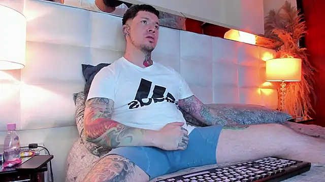 Adam tatto online show from 11-03-25, 02:57