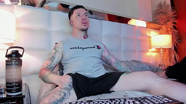 Adam tatto online show from 11-06-25, 03:29