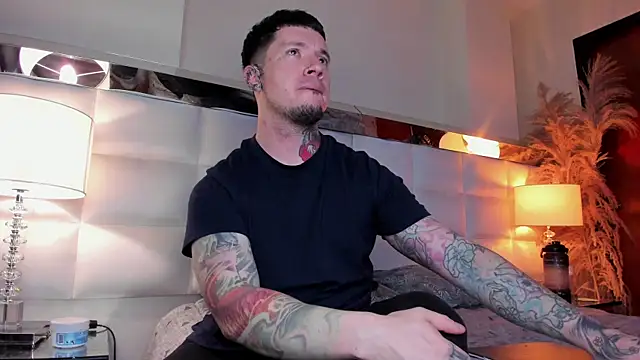 Adam tatto online show from 11-13-25, 04:33