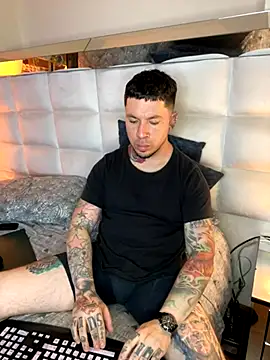 Adam tatto online show from 11-16-25, 01:22