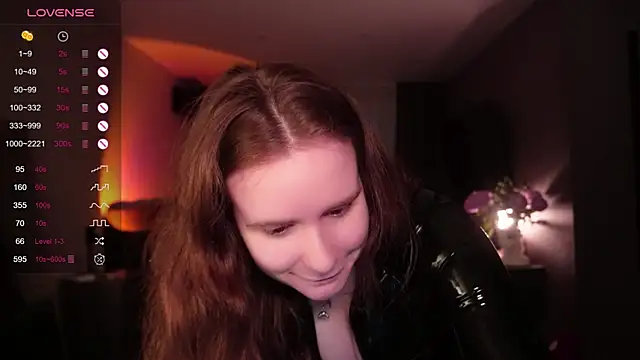 Snapshot of Jantrlatex chatting on 06-11-26, 09:24 Jantrlatex online show from 06-11-26, 09:24