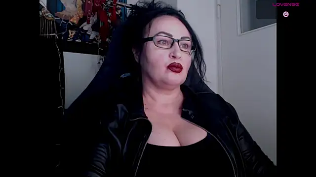 NannaGlossa online show from 11-23-25, 11:21