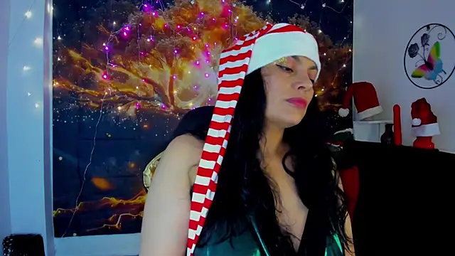 Snapshot of Lust_Mom41 chatting on 12-22-24, 09:42 Lust Mom41 online show from 12-22-24, 09:42