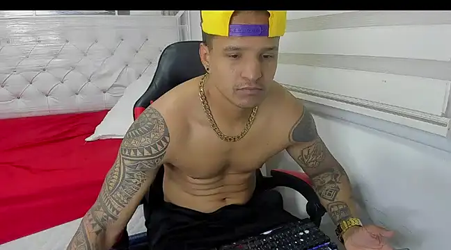 Snapshot of king_diablo666 chatting on 03-13-25, 08:43 king diablo666 online show from 03-13-25, 08:43