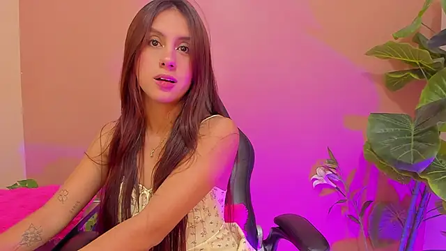 AlanaJones1 online show from 03-14-25, 03:59