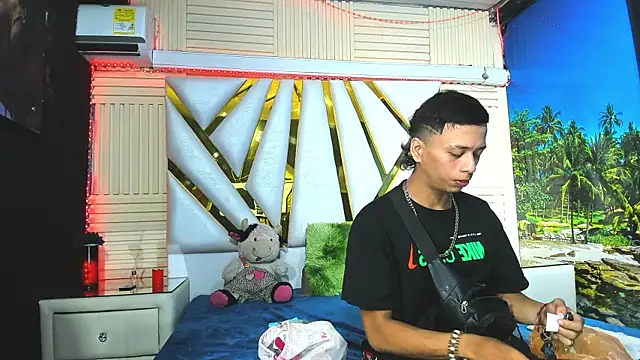 Ashley James online show from 09-23-25, 08:23