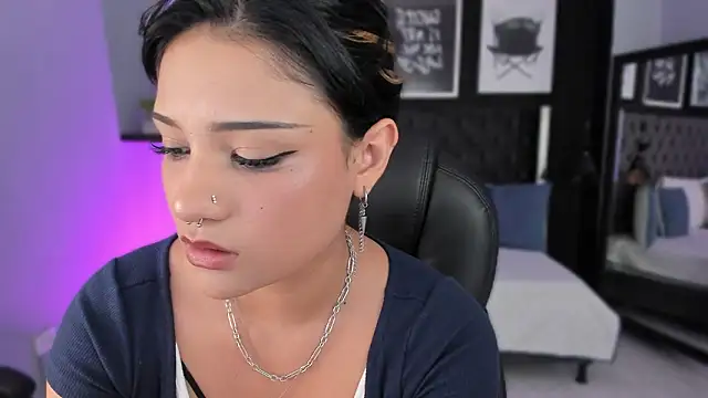 renee shelby  online show from 03-09-26, 08:24