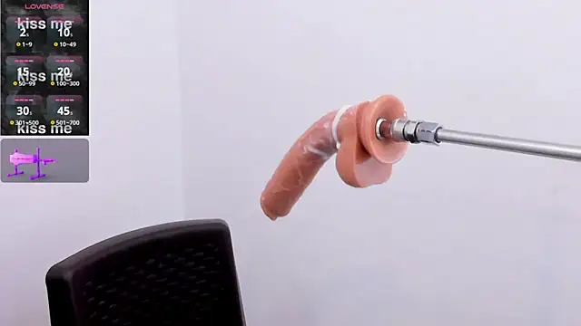 Snapshot of Anniee_boobs chatting on 12-13-24, 07:25 Anniee boobs online show from 12-13-24, 07:25