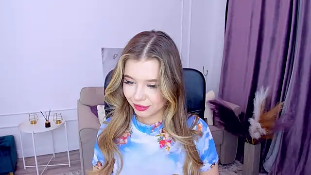 FollowLovee online show from 03-04-25, 10:38