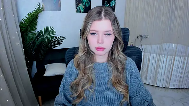 FollowLovee online show from 09-27-25, 06:35