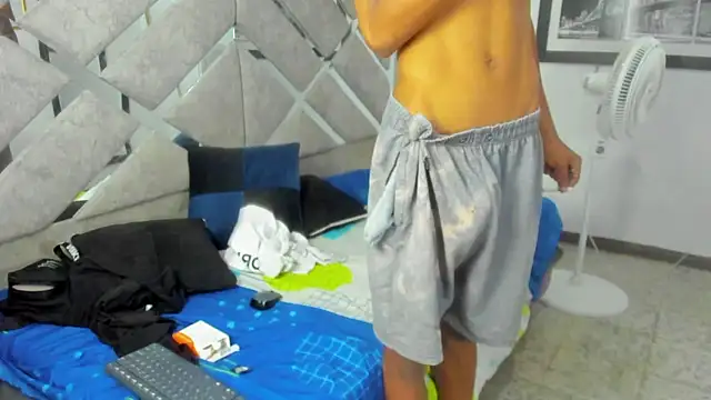 EvaxEmma online show from 01-08-26, 12:29