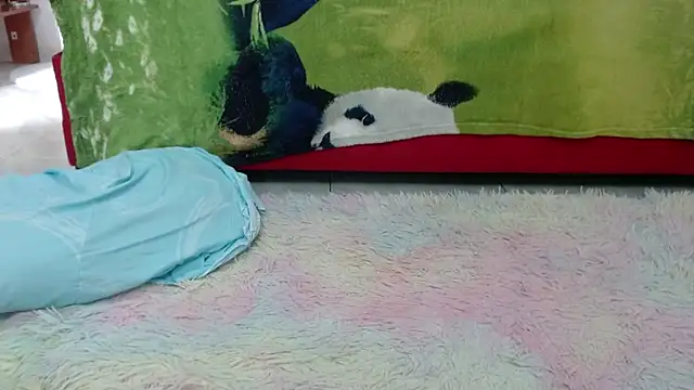 INDIAN HORNY1 online show from 02-17-25, 05:21