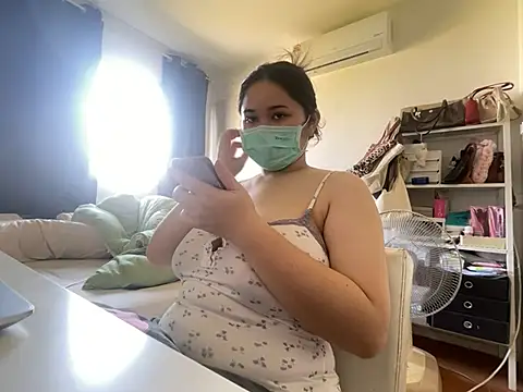 iamMalixxx online show from 02-02-25, 07:52