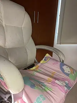 LynnSam  online show from 12-01-24, 09:48