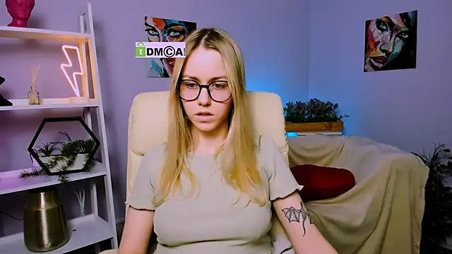 Snapshot of mary_mooore chatting on 02-03-25, 05:35 mary mooore online show from 02-03-25, 05:35