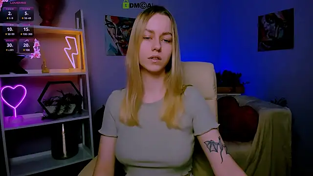 Snapshot of mary_mooore chatting on 02-22-25, 10:07 mary mooore online show from 02-22-25, 10:07