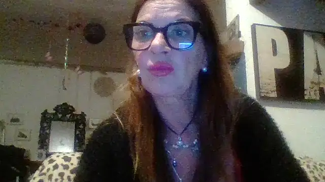 gildamilf online show from 12-17-25, 08:37