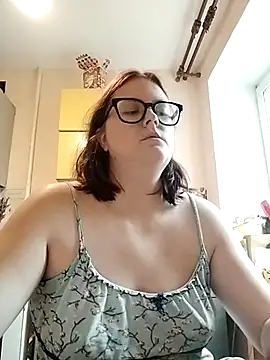 DesireMelissa online show from 10-31-25, 11:33