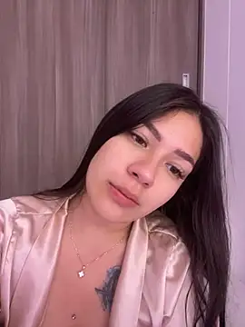 Latina vanessa online show from 01-09-25, 03:36