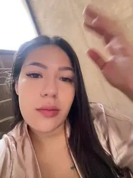 Snapshot of Latina_vanessa chatting on 05-24-26, 01:05 Latina vanessa online show from 05-24-26, 01:05