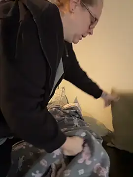 Big Beautiful MILF online show from 11-20-25, 12:16