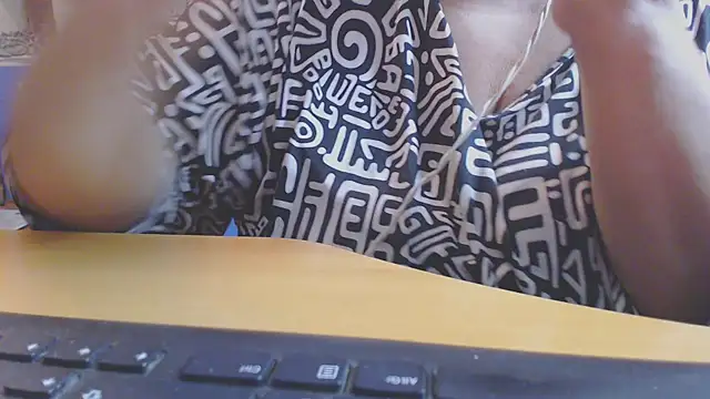 bbwxxx70 online show from 09-30-25, 04:06