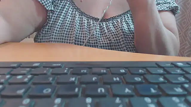 bbwxxx70 online show from 10-13-25, 03:28