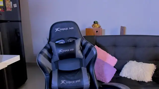 Amypond   online show from 04-07-26, 04:51