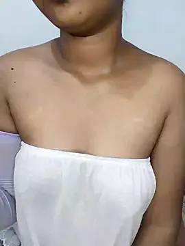 Snapshot of ASHUGIRL_JAY chatting on 01-21-25, 10:30 ASHUGIRL JAY online show from 01-21-25, 10:30
