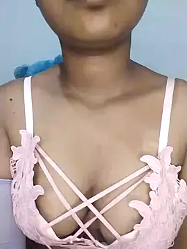 Snapshot of ASHUGIRL_JAY chatting on 02-15-25, 06:12 ASHUGIRL JAY online show from 02-15-25, 06:12