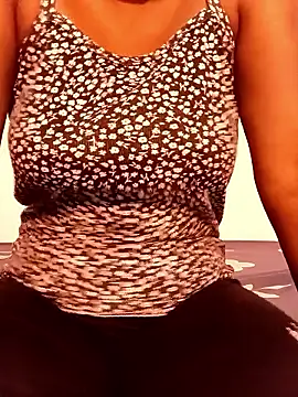Snapshot of ASHUGIRL_JAY chatting on 06-02-26, 02:08 ASHUGIRL JAY online show from 06-02-26, 02:08